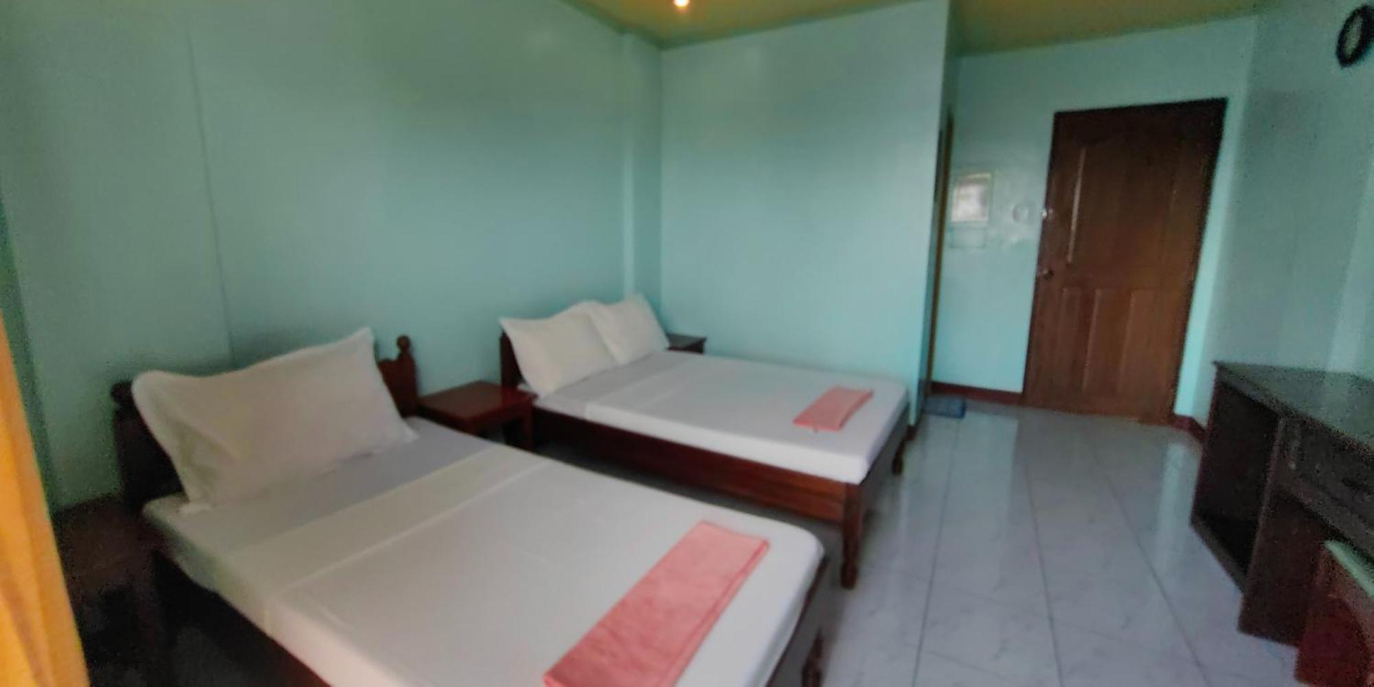 Dads Bayview Pension Puerto Princesa Екстериор снимка