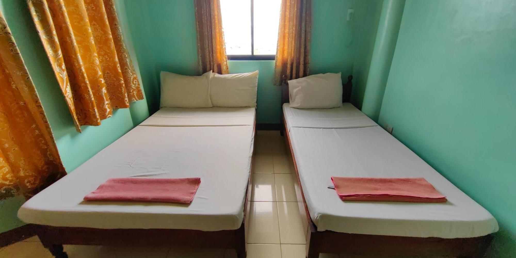 Dads Bayview Pension Puerto Princesa Екстериор снимка