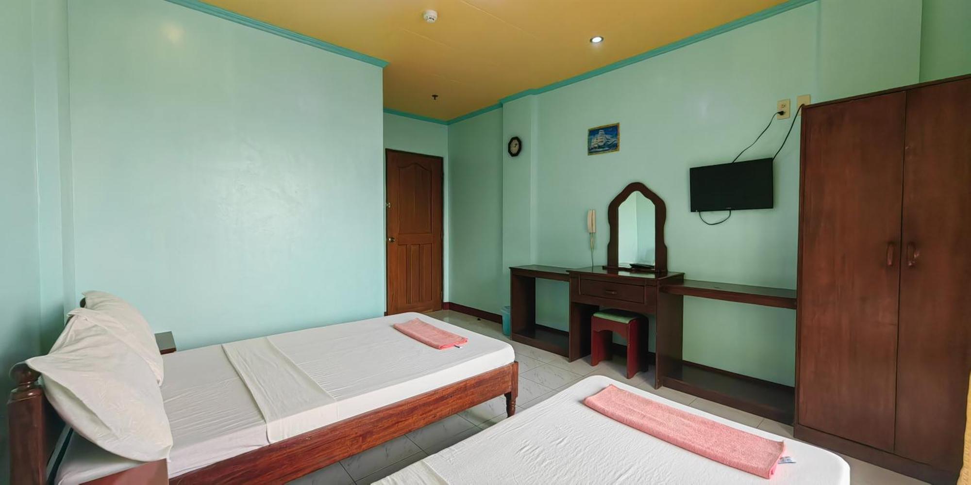 Dads Bayview Pension Puerto Princesa Екстериор снимка