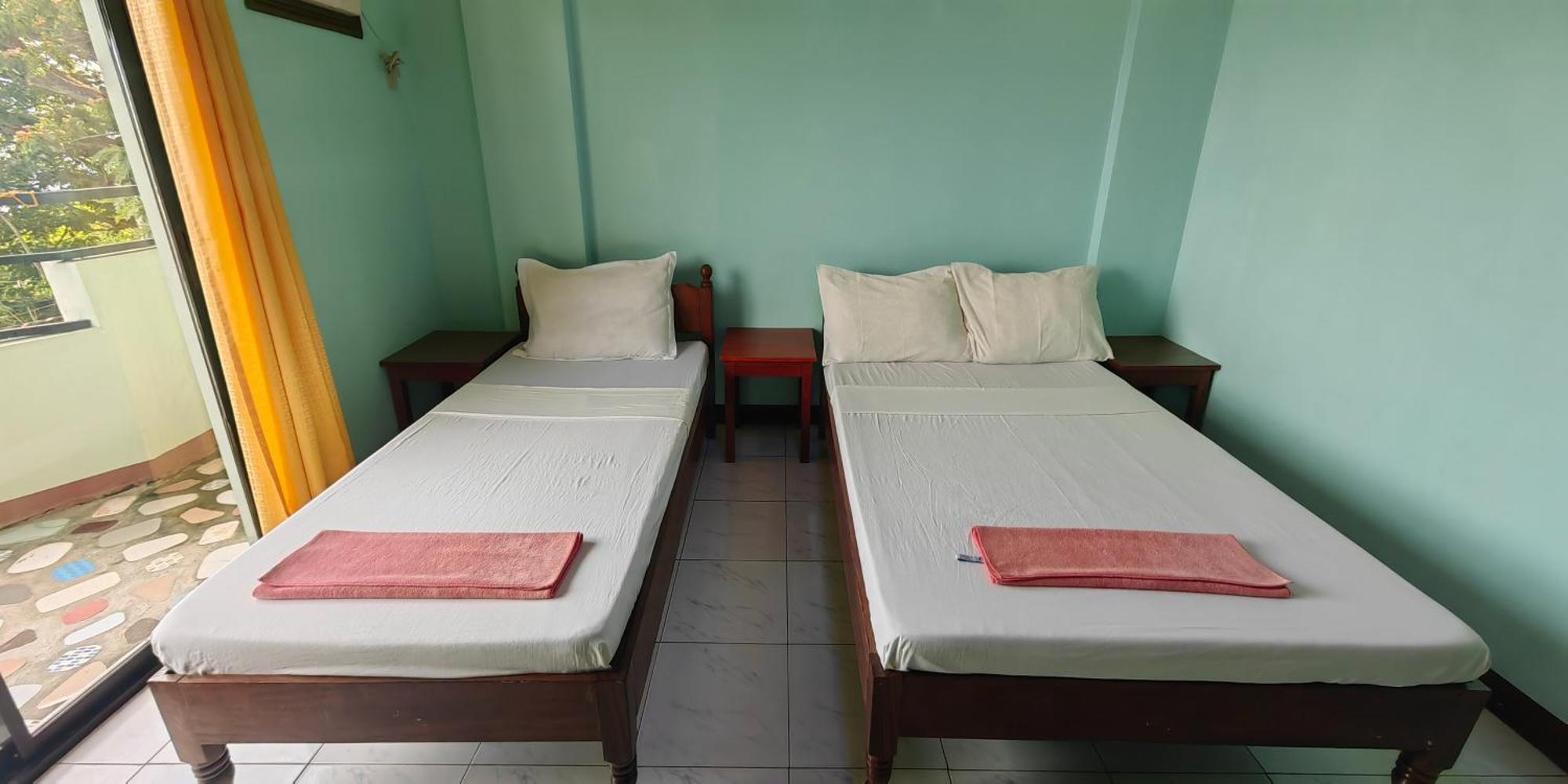 Dads Bayview Pension Puerto Princesa Екстериор снимка