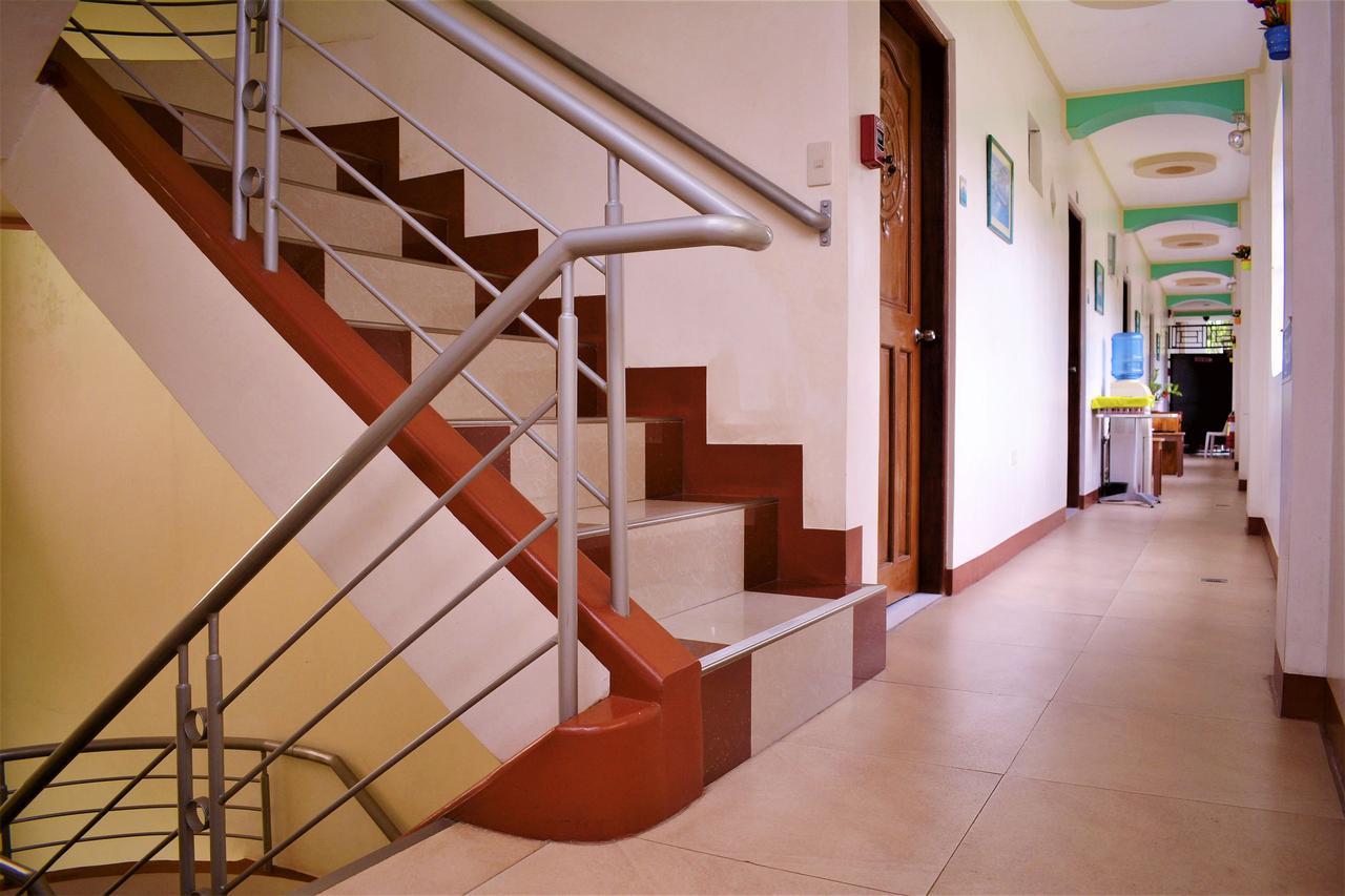 Dads Bayview Pension Puerto Princesa Екстериор снимка