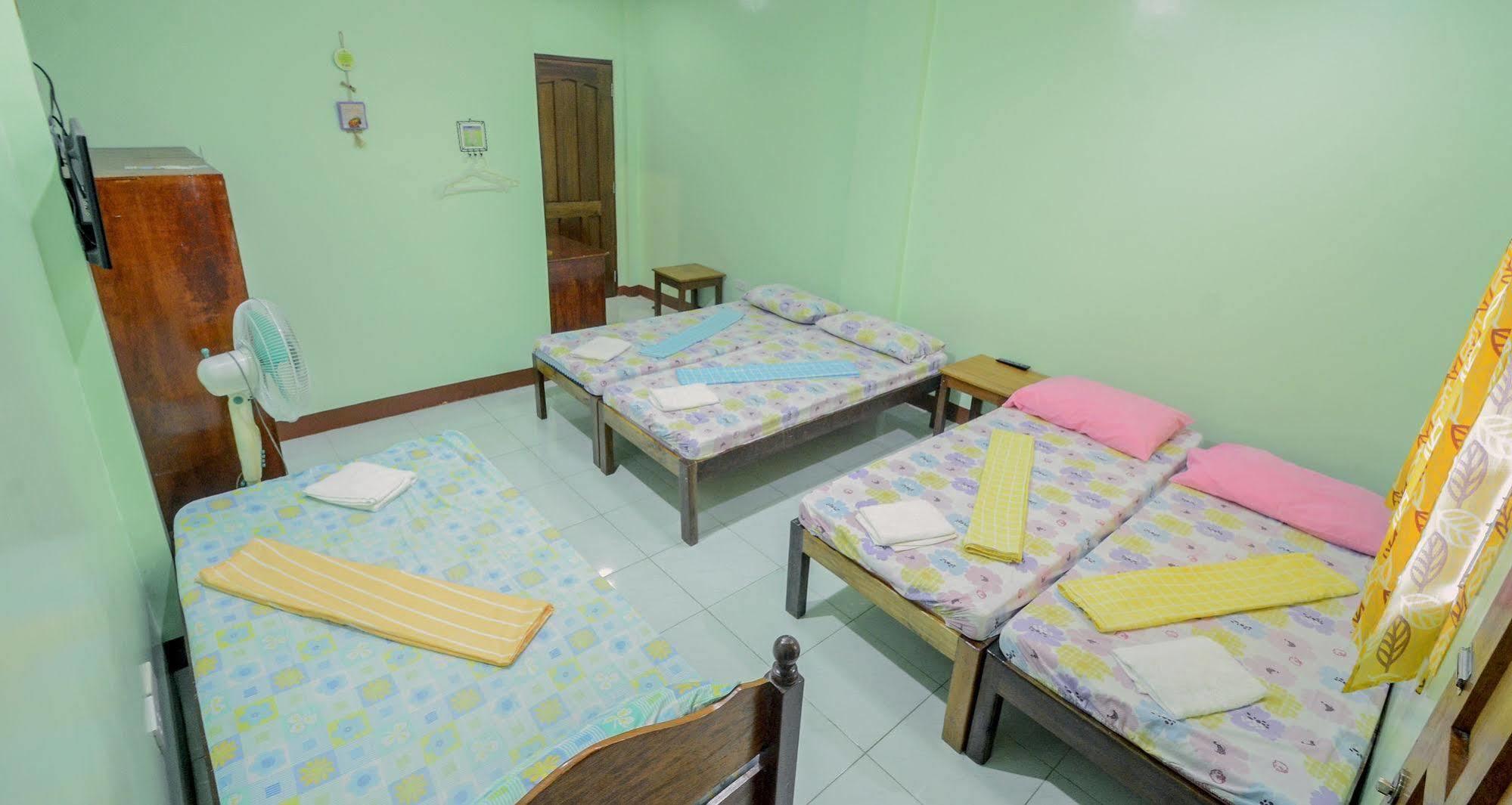 Dads Bayview Pension Puerto Princesa Екстериор снимка